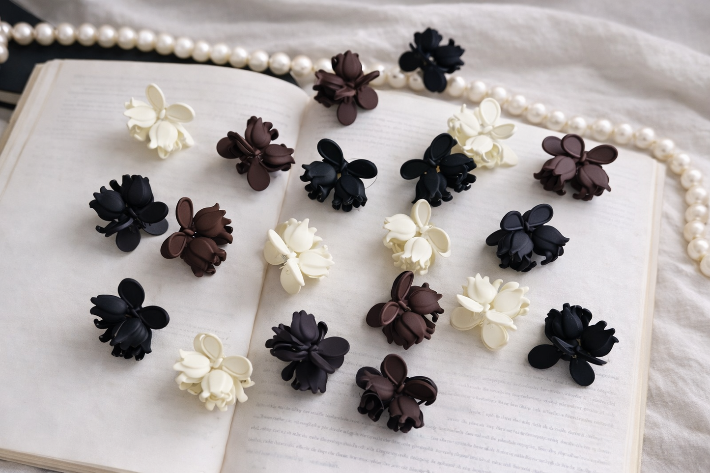 Mini matte  korean hair claw clips