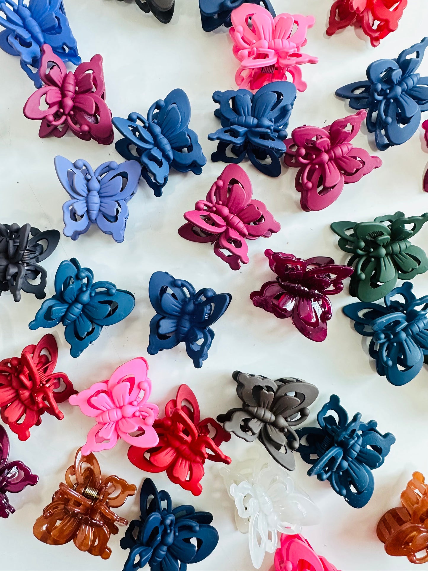 Mini matte  korean hair claw clips